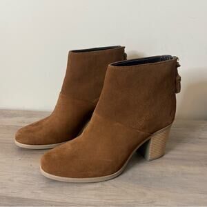 NWOT Hush Puppies Ingrid Brown Suede Block Heel Ankle Bootie Size 9.5